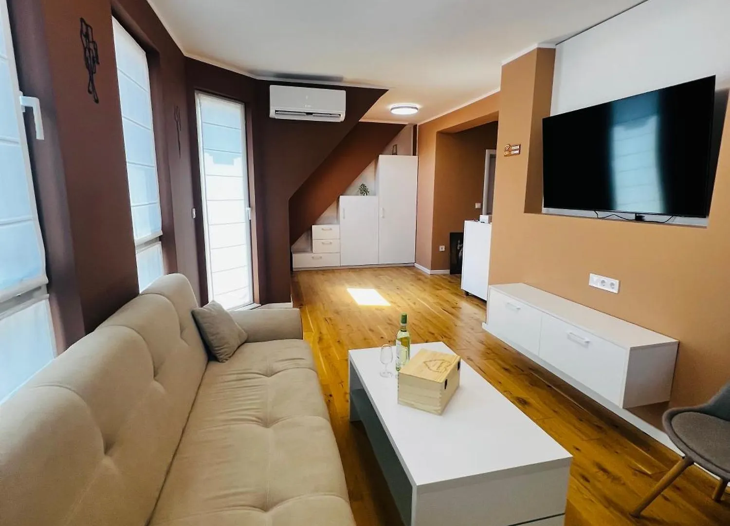 Heart & Honey - The Romantic Loft Plovdiv 0*,  Bulgaria